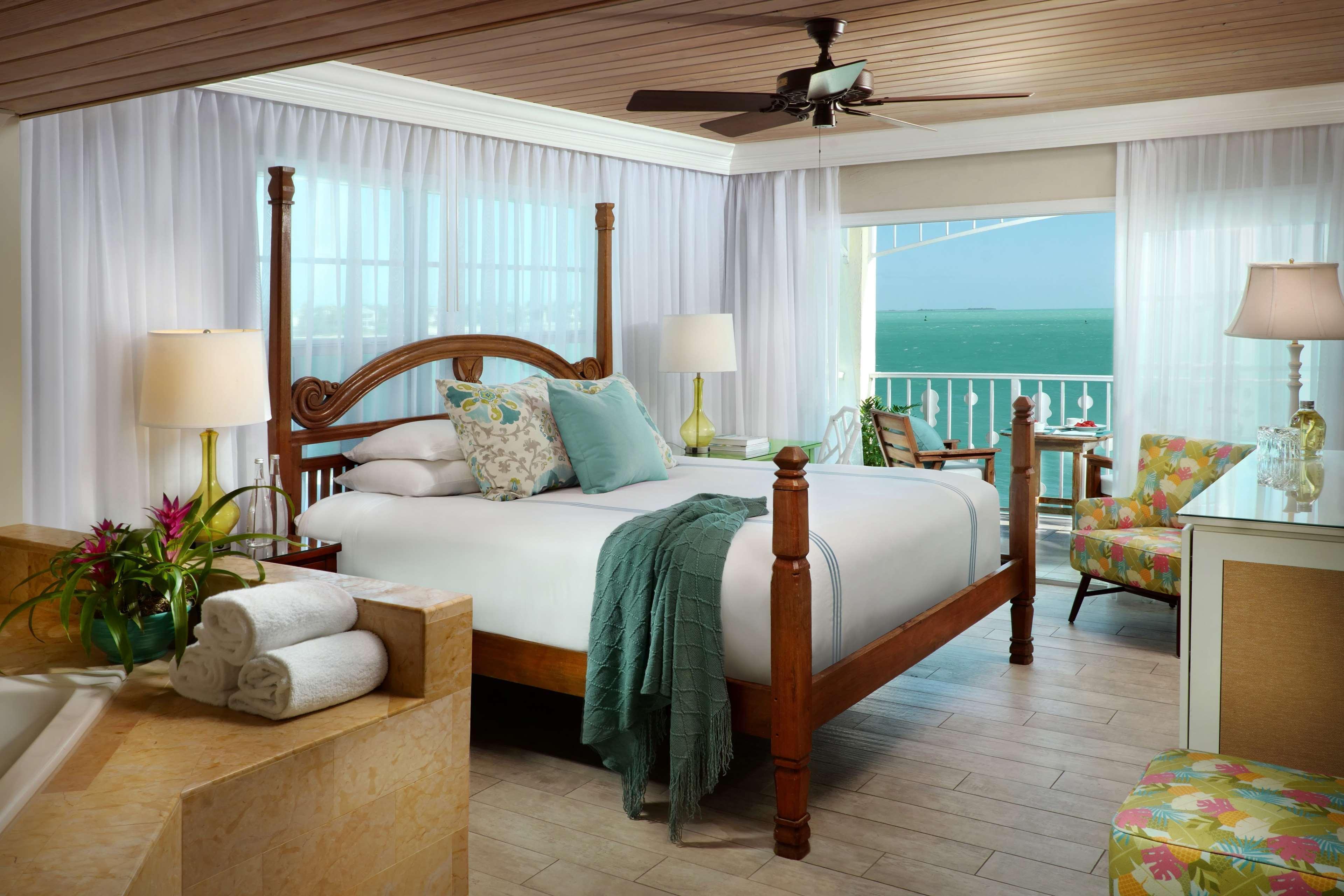 קי וסט Ocean Key Resort & Spa, A Noble House Resort מראה חיצוני תמונה